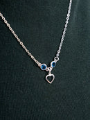 Colar Coração Central e Zircônias Azuis